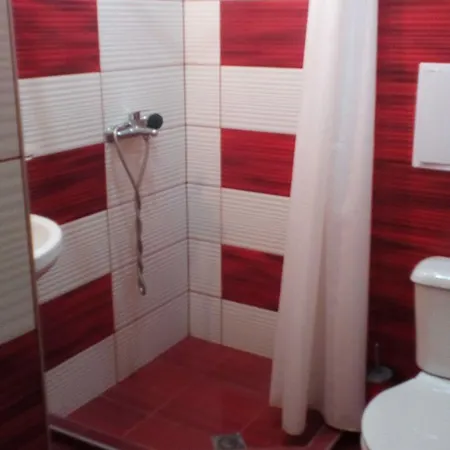 Menada Yurta Апартамент